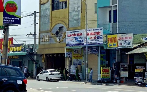 Phát hiện nhiều bộ phận cơ thể người tại quán karaoke bỏ hoang