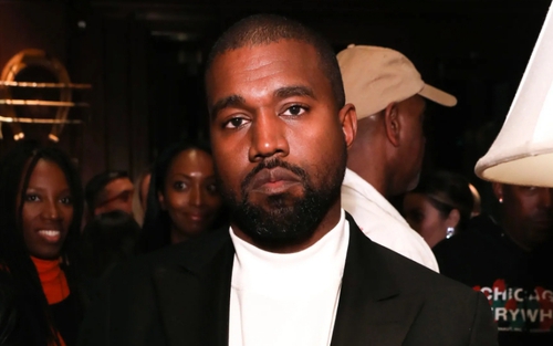 Kanye West thông báo album mới "Bully"