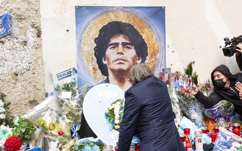 Tòa án Argentina cho phép chuyển địa điểm đặt di hài của Diego Maradona