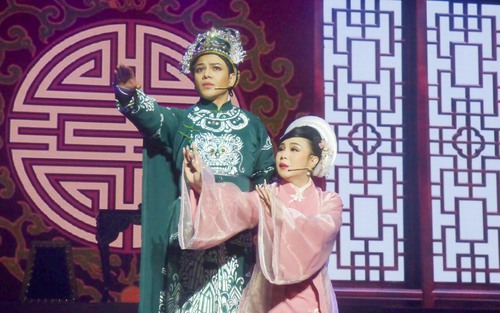 Xem "Lê Văn Duyệt - Người mang 9 án tử": Cải lương lịch sử nên dàn dựng như thế