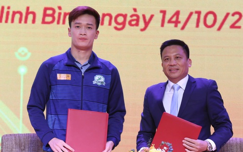 Hoàng Đức về hạng nhất, chuyển đổi chứ không phải đi xuống