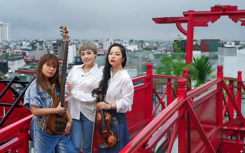 70 năm Giải phóng Thủ đô: Có một "Hà Nội đêm nghiêng bão"!