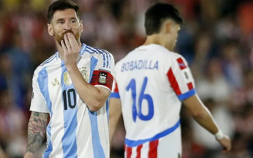 Messi tịt ngòi, Argentina thua sốc vì siêu phẩm trên sân của Paraguay