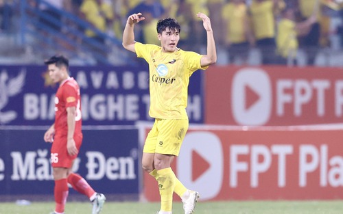 Trật tự khó dời tại vòng 9 V-League