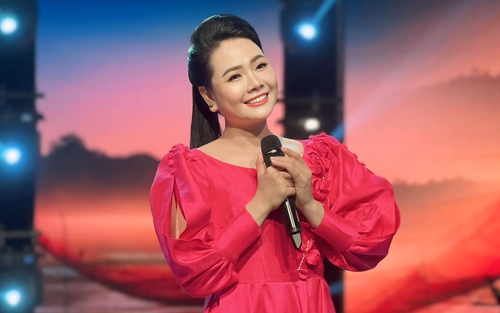 Sao Mai Lương Nguyệt Anh giành Huy chương Vàng với tác phẩm về Trường Sa