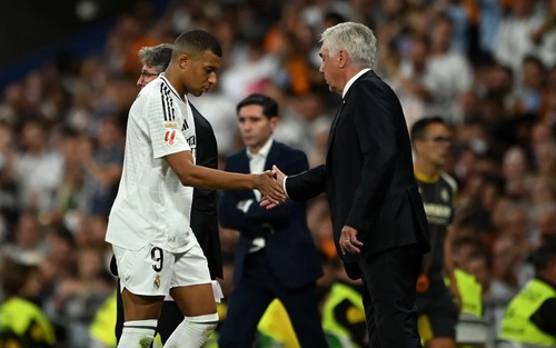 Carlo Ancelotti xác nhận Mbappe chính là vấn đề lớn nhất của Real Madrid