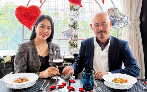 Trùm ma túy tàn ác nhất phim 'Độc đạo' khoe ảnh 'nương tử' nhưng kiểu tóc mới là chi tiết chiếm 'spotlight'