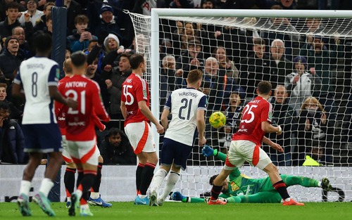 Tin nóng thể thao 20/12: Tottenham loại MU khỏi cúp Liên đoàn; ĐT Việt Nam nhận 'tối hậu thư' từ sếp lớn VFF
