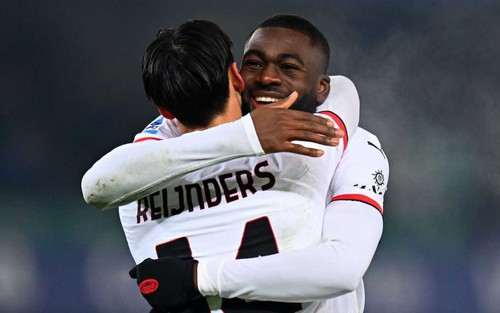 Ơn giời, Reijnders vẫn còn khỏe với Milan