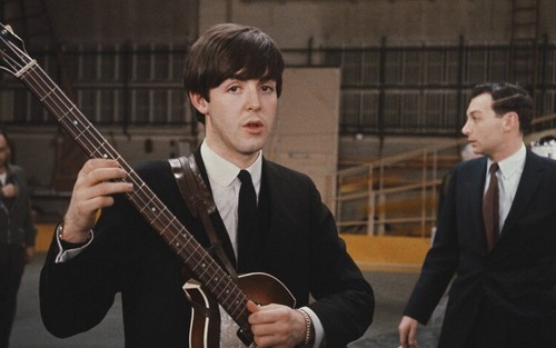 Paul McCartney và cuộc phiêu lưu của cây bass rẻ tiền