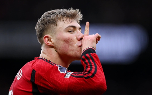 Hojlund lập cột mốc đặc biệt cho MU, đến Cristiano Ronaldo cũng không bằng