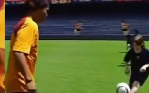 CĐM phát sốt với video Ronaldinho tâng bóng với cậu bé sau này trở thành cầu thủ hay nhất lịch sử