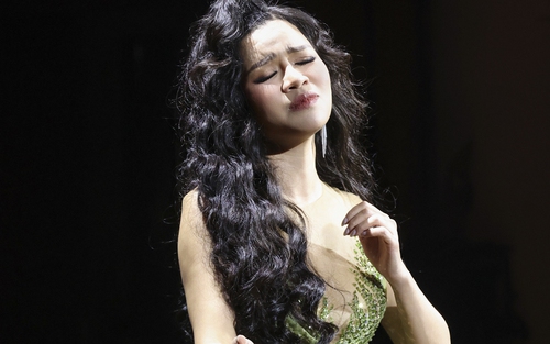 Hiền Nguyễn Soprano toả sáng đam mê với opera