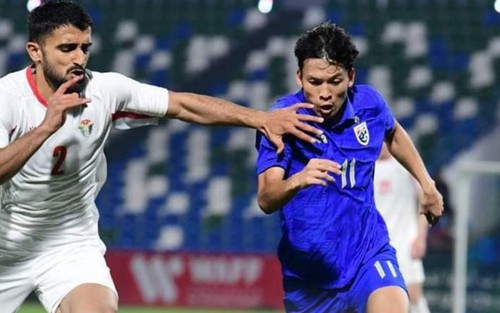 U23 Thái Lan để thua ngược trước đại diện Tây Á khiến CĐV nhà sống trong lo lắng khi VCK châu Á đã đến rất gần