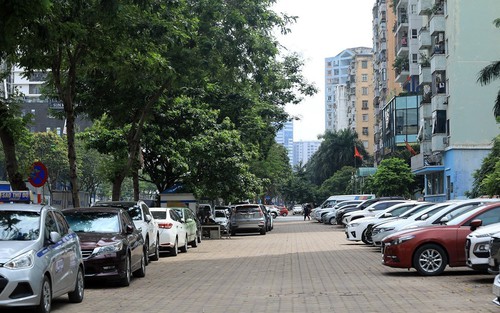 Dịch vụ trông giữ xe ở Hà Nội còn nhiều bất cập