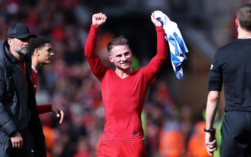 Liverpool đua vô địch nhờ 'người đặc biệt' Mac Allister 