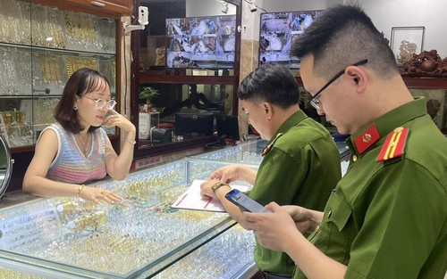 Thủ tướng Chính phủ yêu cầu tăng cường các giải pháp quản lý thị trường vàng