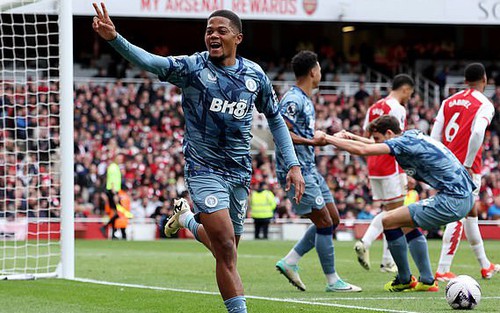 Chuyên gia chỉ tên 2 'tội đồ', nói thẳng về cơ hội vô địch của Arsenal