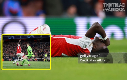 Arsenal bị từ chối phạt đền phút cuối, chấp nhận hòa kịch tính với Bayern Munich