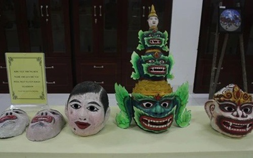 Phục hồi, phát huy văn hóa phi vật thể của đồng bào dân tộc có nguy cơ mai một