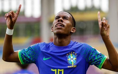 Thần đồng của Brazil mà Chelsea theo đuổi tài năng cỡ nào mà được Nike ký hợp đồng khi 11 tuổi?