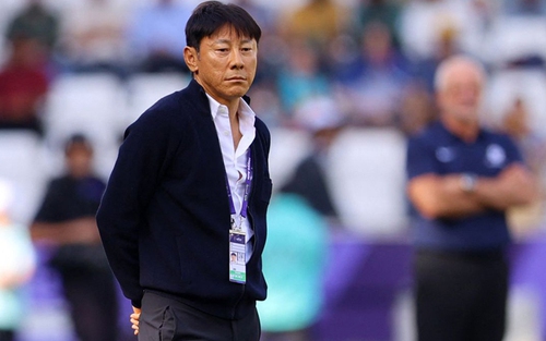 U23 Indonesia gặp khó khăn trước trận play-off tranh vé Olympic, HLV Shin Tae Yong than trời