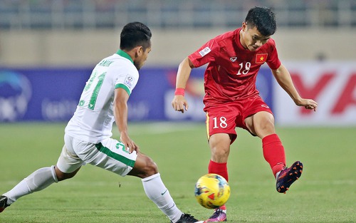 HLV V-League: 'Cầu thủ phải yêu nghề, có ý thức với nghề của mình'