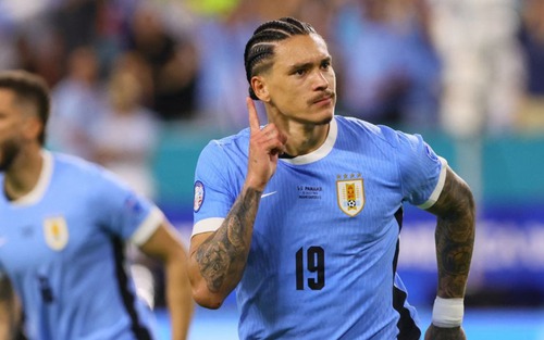 Đội tuyển Uruguay: Darwin Nunez ngày càng lợi hại với tinh thần không bao giờ bỏ cuộc