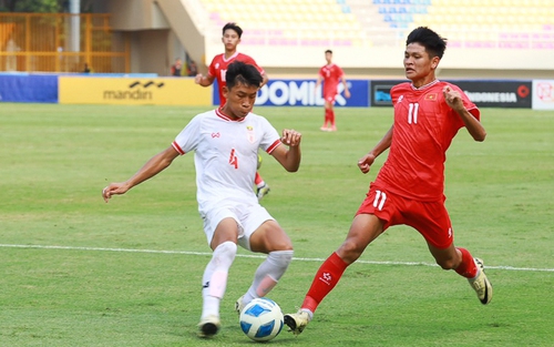 Thắng khó tin U16 Myanmar, HLV Trần Minh Chiến hài lòng về U16 Việt Nam
