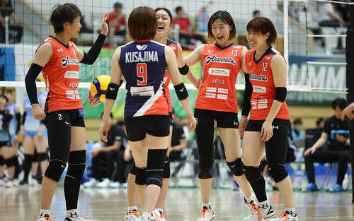 CLB bóng chuyền nữ nhà nghề Nhật Bản nhiều lần đối mặt Trần Thị Thanh Thúy sẽ so tài với tuyển nữ Việt Nam