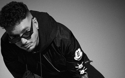 J Balvin thông báo về album mới "Rayo"