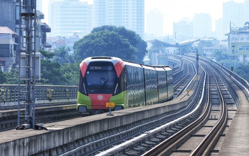 Hà Nội đẩy nhanh xanh hóa hệ thống vận tải khách công cộng