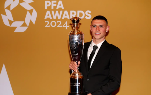 Phil Foden giành giải thưởng cá nhân thứ 4 sau mùa giải bùng nổ với Man City