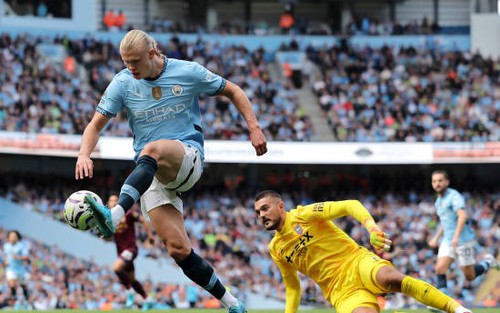 Bảng xếp hạng Ngoại hạng Anh vòng 2 mới nhất: Man City lại chiếm ngôi đầu, MU xuống thứ 10