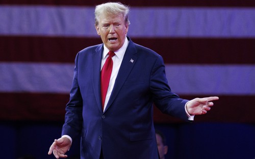 Nghi phạm bắn nhiều phát súng vào sân golf của cựu Tổng thống Trump