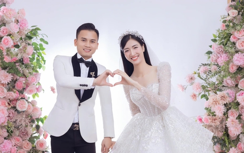 Tuyển thủ bóng chuyền Việt Nam sắp lên xe hoa sau 1 năm thành công rực rỡ, được cộng đồng mạng chúc mừng