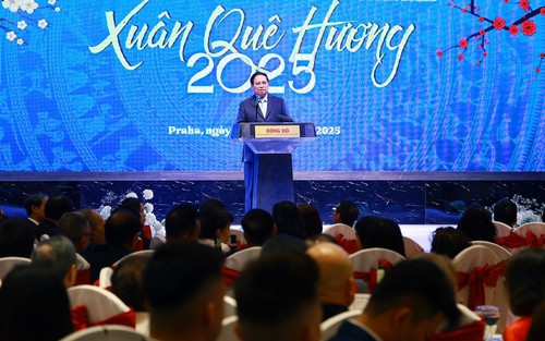 Thủ tướng dự chương trình Xuân Quê hương 2025 tại Séc