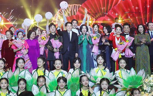 Xuân Quê hương 2025: Dù ở nơi đâu, kiều bào luôn một lòng hướng về quê hương