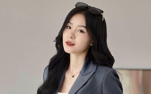 Nhan sắc xinh đẹp trẻ trung ngoài đời thực của nữ quân y trong phim giờ vàng 'Không thời gian'