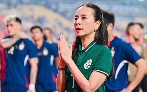 Madam Pang bức xúc khi liên tục được hỏi về tương lai HLV Thái Lan, hé lộ quyết định cuối cùng của Liên đoàn