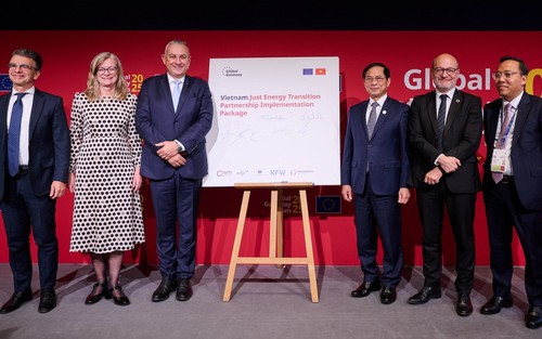 EU hỗ trợ Việt Nam 430 triệu euro thúc đẩy chuyển đổi năng lượng công bằng