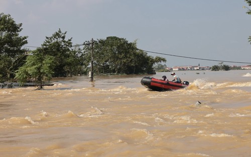 Lũ trên sông Cầu, sông Thương tiếp tục xuống nhưng vẫn trên báo động 3