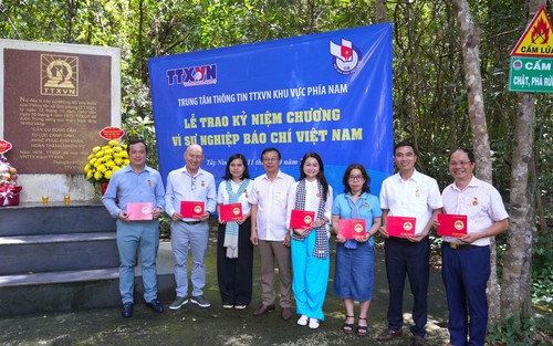 Tiếp nối mạch nguồn thông tin cách mạng của Thông tấn xã Giải phóng anh hùng