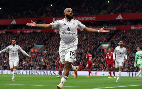 Maguire hóa người hùng, MU hạ Liverpool trong trận cầu nghẹt thở