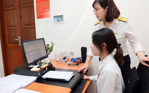 Thu ngân sách nhà nước vượt dự toán, đạt hơn 2 triệu tỷ đồng