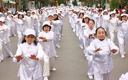 Chuyên gia bác bỏ quan niệm tập thể dục gây hại cho tim