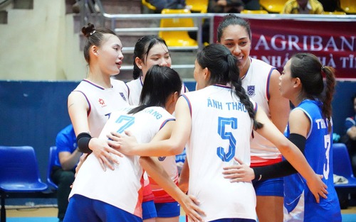 3 sao mai bóng chuyền Việt Nam giúp đội nhà vào bán kết, báo tin vui cho HLV Tuấn Kiệt trước SEA Games