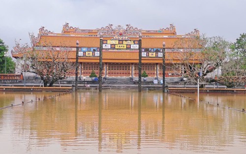 Lũ trên các sông ở Huế xuống dần