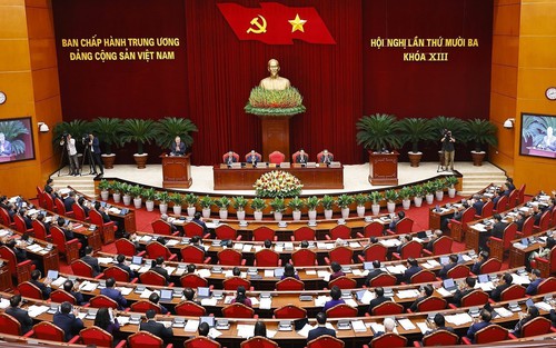 Thông cáo báo chí về ngày làm việc thứ hai Hội nghị Trung ương 13 khóa XIII