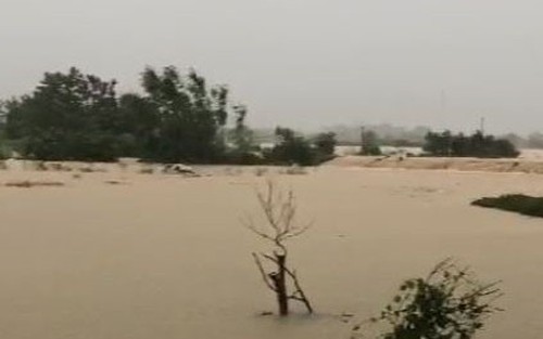 Lũ lớn trên sông Cầu, sông Thương, các địa phương khẩn cấp ứng phó